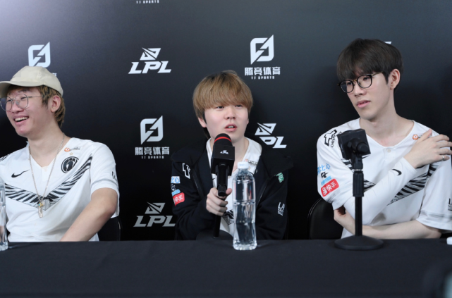 选手的共同 选手的共同