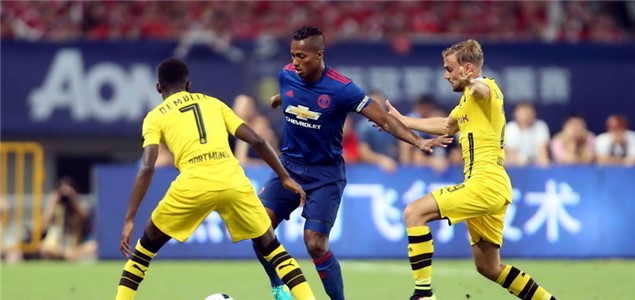 也更难被单 也更难被单